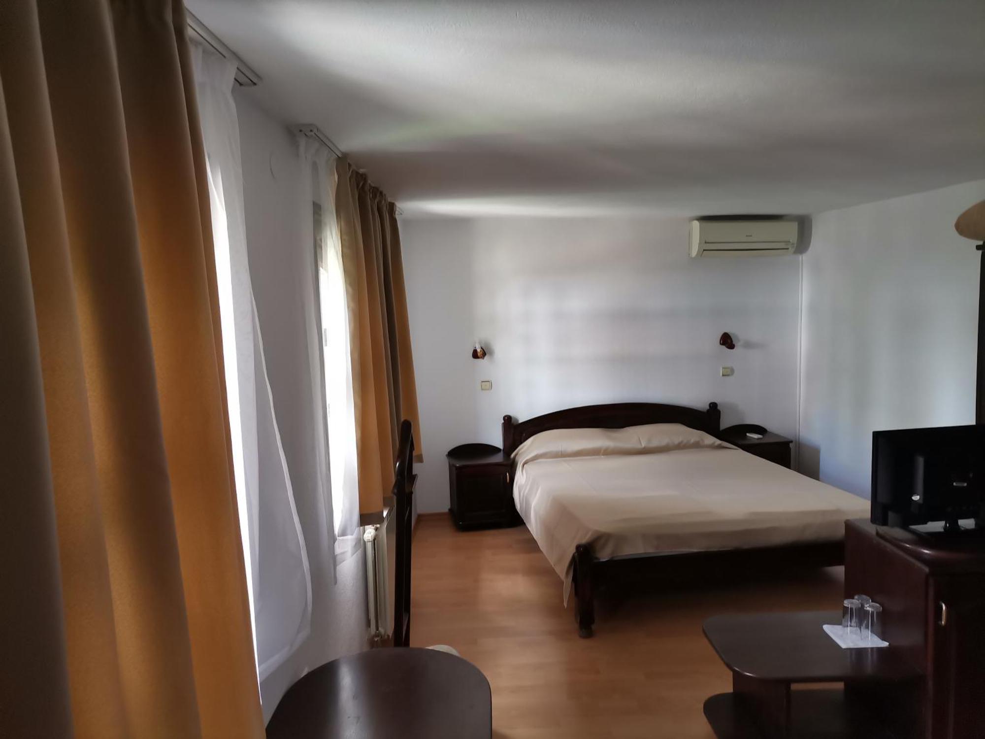 Hotel Bolyarka Melnik  Rum bild